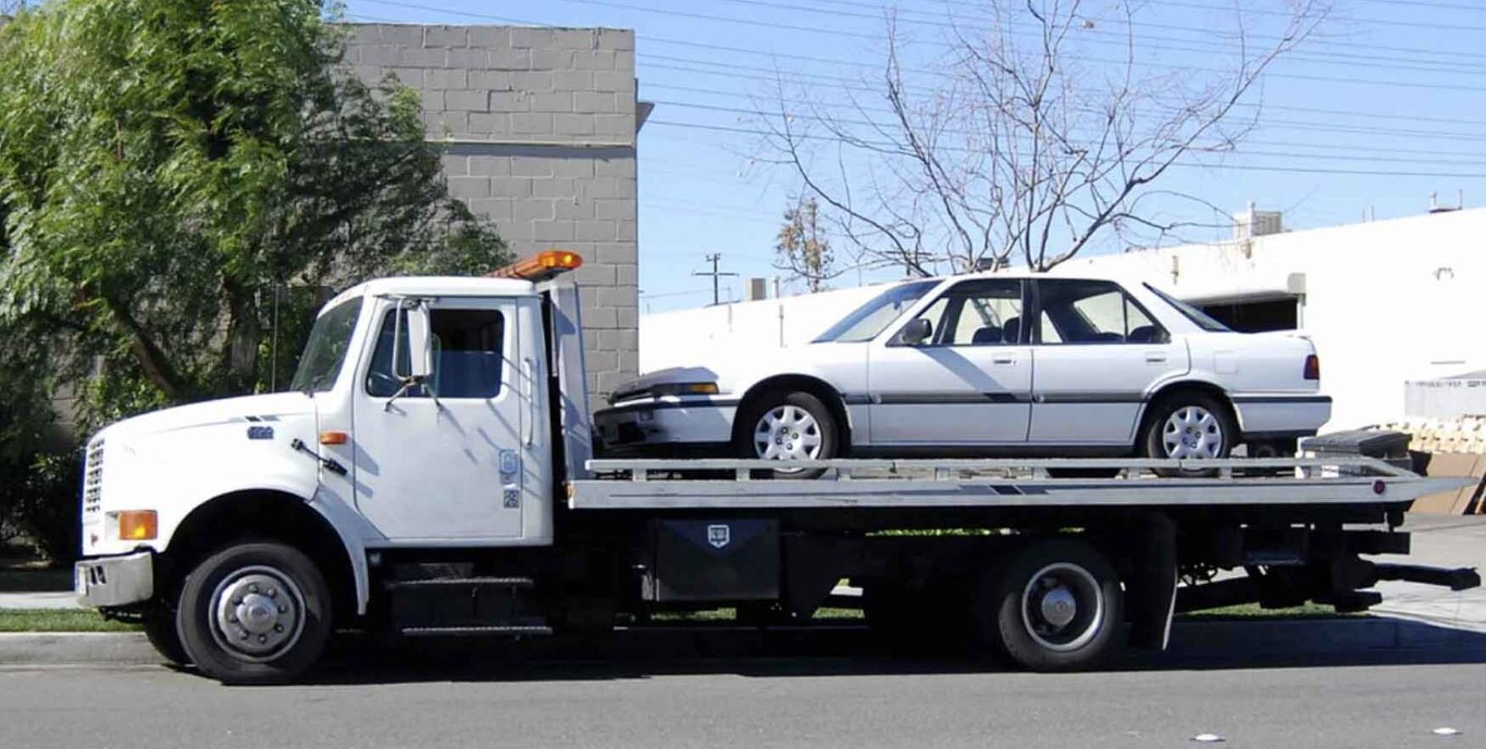 Trusted emergency towing service near you in Strongsville, OH